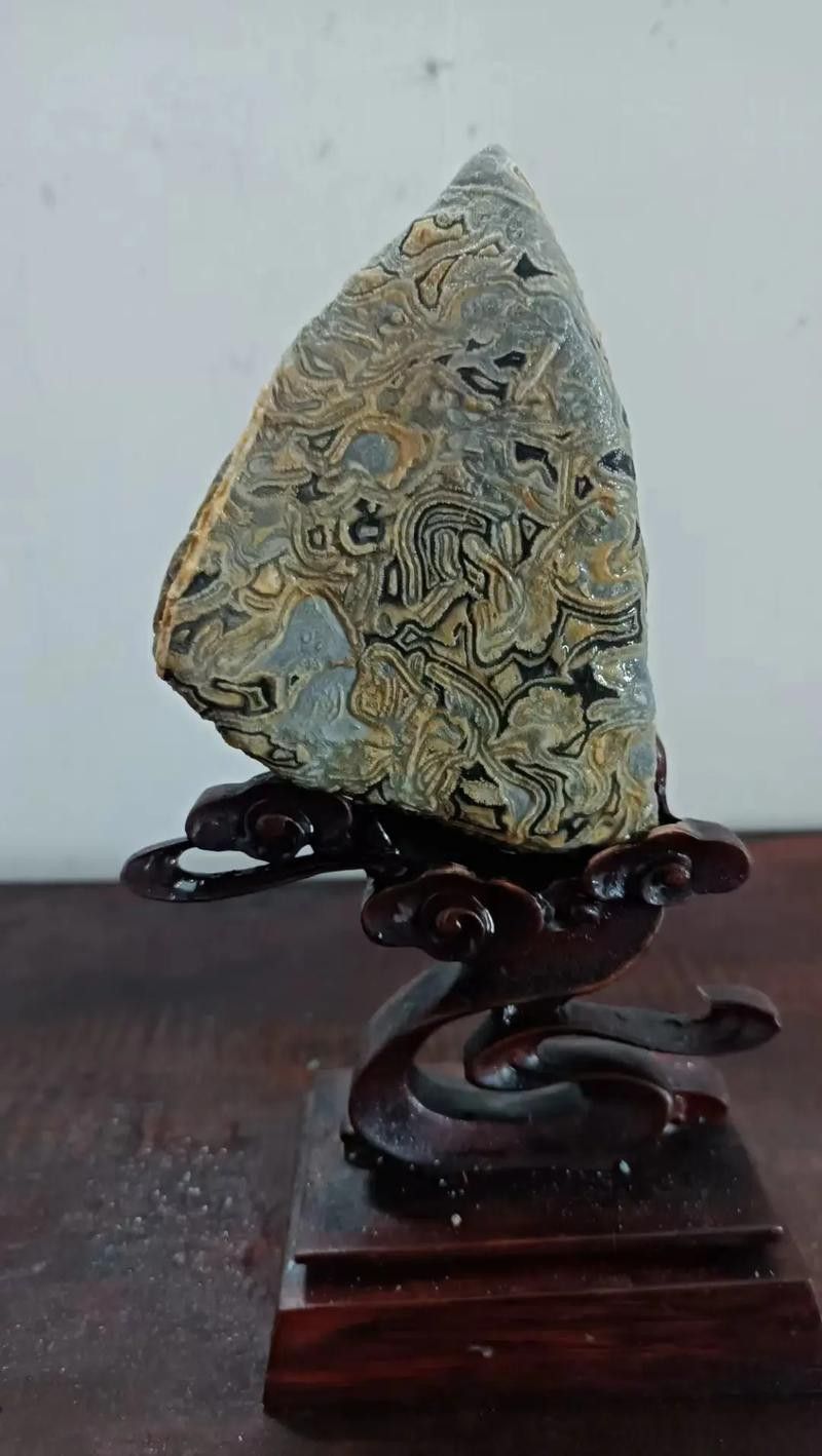 有哪些知名的紅龍旗手工藝品品牌？