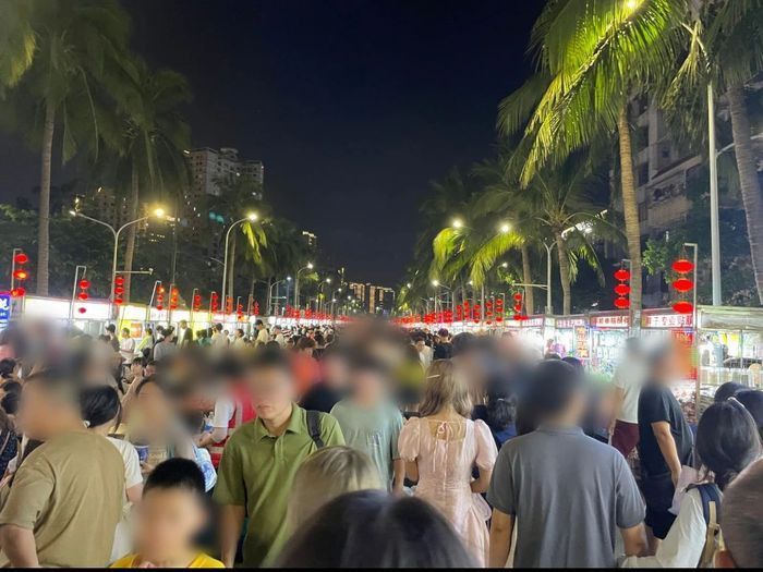 紅龍市場有哪些知名商戶？