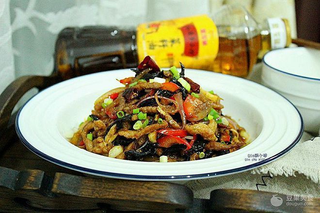 金龍魚不金是什么原因：養(yǎng)魚學堂:金龍魚不金是怎么回事? 金龍魚不金是什么原因：養(yǎng)魚學堂:金龍魚不金是怎么回事? 龍魚百科 第2張