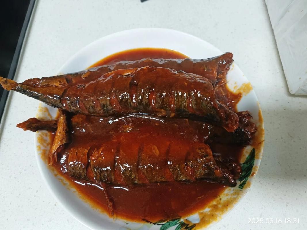 興龍魚罐頭