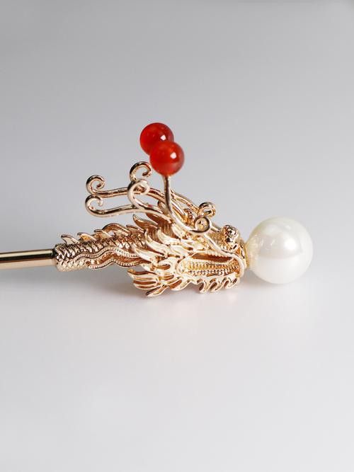 能提供一張古風(fēng)招財(cái)金龍頭像的示例嗎? 龍魚(yú)百科 第8張 能提供一張古風(fēng)招財(cái)金龍頭像的示例嗎? 能提供一張古風(fēng)招財(cái)金龍頭像的示例嗎? 龍魚(yú)百科 第8張