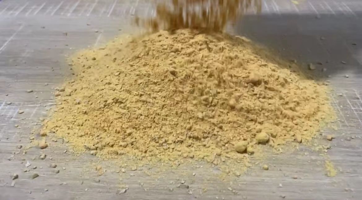 龍魚顆粒飼料制作配方：自制龍魚顆粒飼料保存方法 龍魚顆粒飼料制作配方：自制龍魚顆粒飼料保存方法 龍魚百科 第1張