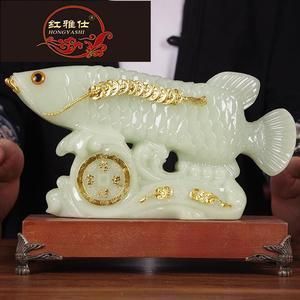 紅龍魚喂食方法視頻教程下載（紅龍魚喂食方法視頻教程下載大全）
