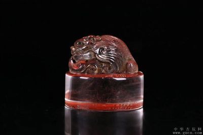 魚化龍印章的價格：魚化龍印章價值不菲而由著名篆刻大師創作的印章價值不菲