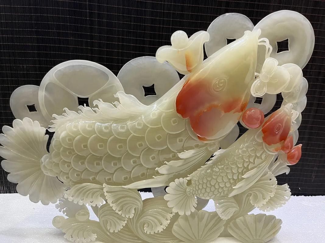 白玉金龍魚擺件