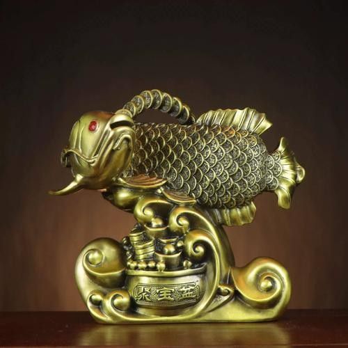 金龍魚雕刻擺件有哪些材質選擇？