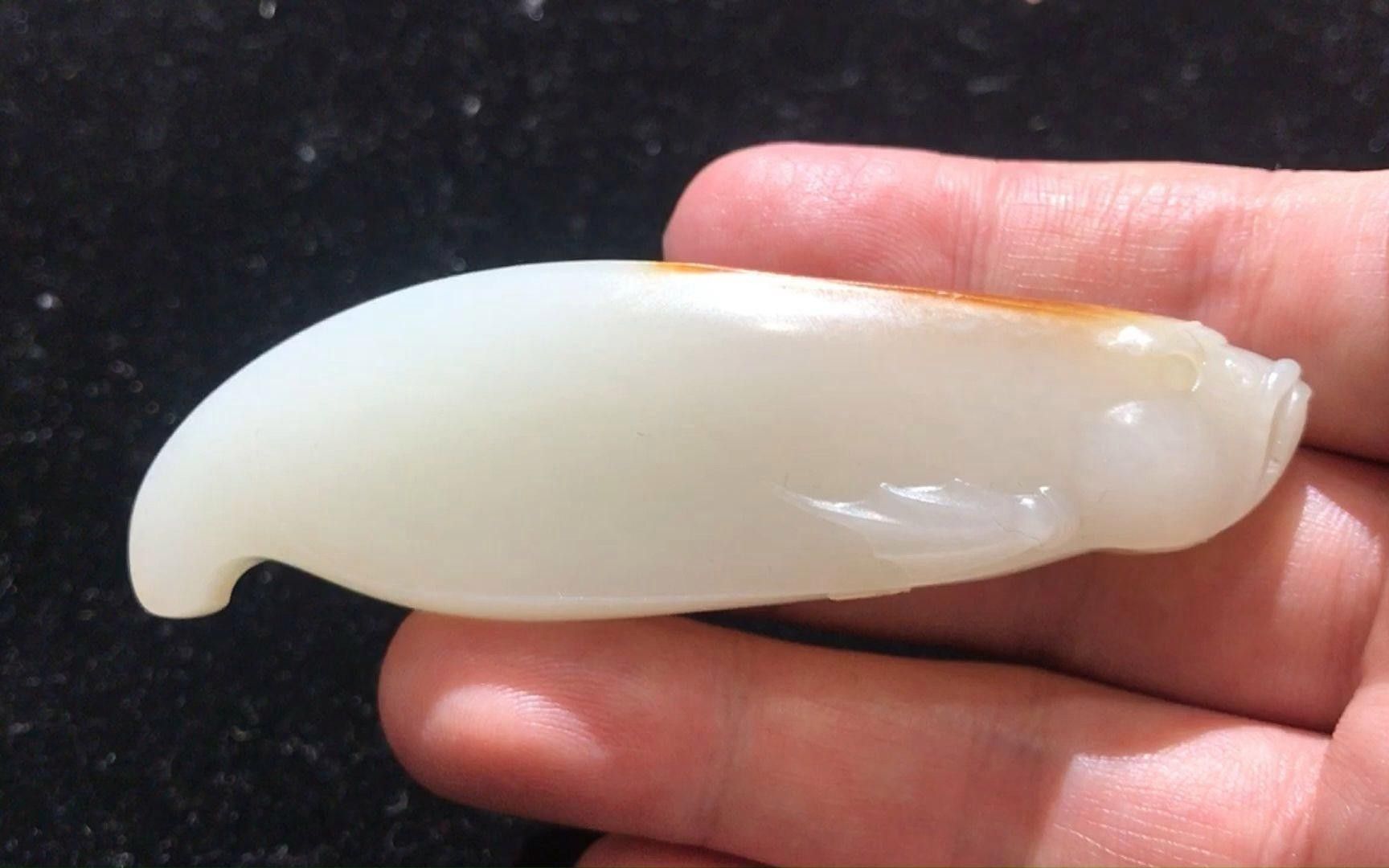金龍魚雕刻擺件有哪些材質(zhì)選擇？