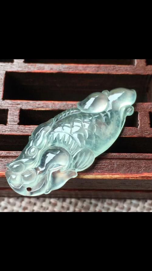 翡翠龍魚圖片大全大圖