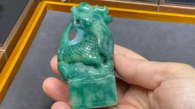 翡翠龍魚圖片大全大圖