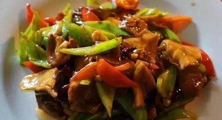 龍魚須怎么炒好吃（炒龍魚須的基本步驟和技巧）