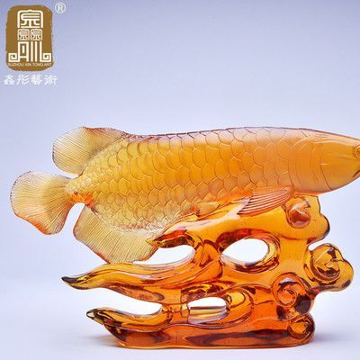 玉雕金龍魚寓意什么：玉雕金龍魚擺件寓意豐富，其寓意豐富，深受人們喜愛