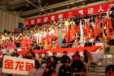 金龍魚口號(hào)霸氣押韻：標(biāo)題：金龍魚口號(hào)的霸氣押韻