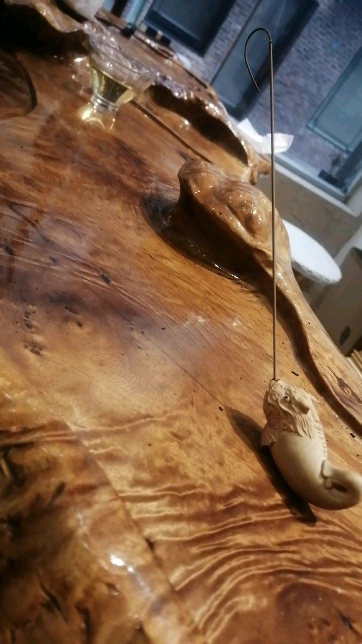 如何判斷龍魚木雕是否需要清潔？