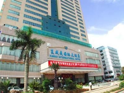 廣州祥龍國際水族貿易批發：廣州祥龍國際水族貿易批發的貨源基地位于廣州市荔灣區中南街海中一路東約19號