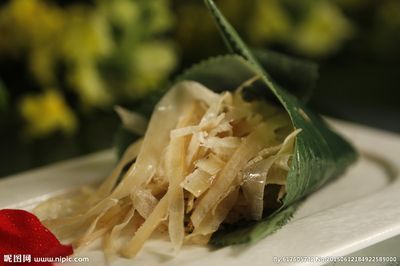 龍魚片是什么魚：龍魚品種鑒賞指南，龍魚飼養(yǎng)水質(zhì)要求，龍魚疾病預(yù)防方法