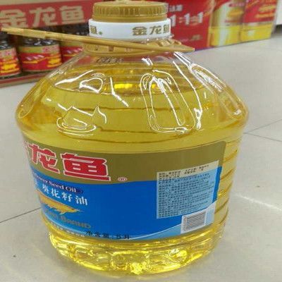 金龍魚葵調價格：金龍魚葵調的價格可能會有所變動具體交易價格需要在購買時查詢