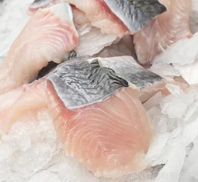 帶皮龍利魚：帶皮龍利魚是指保留了魚皮的創新來