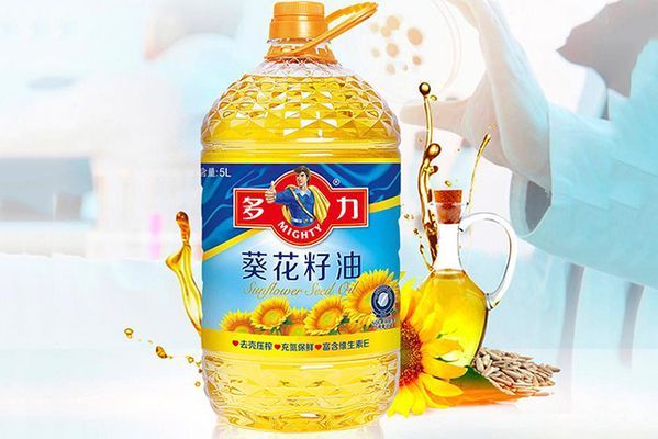 多力和金龍魚哪個牌子好（多力和金龍魚哪個牌子更好）