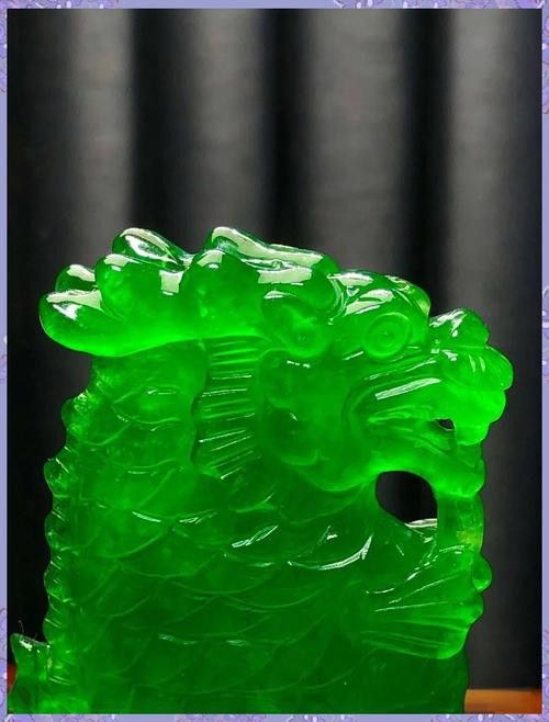 翡翠綠底金龍魚圖片 翡翠綠底金龍魚圖片 龍魚百科 第6張