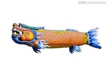 魚頭龍尾紋身：龍頭魚身的形象在中國傳統文化中有著豐富的象征意義