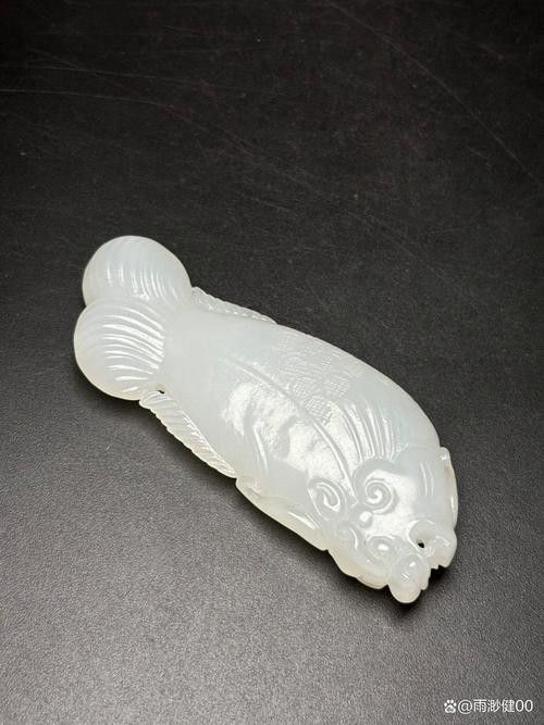 白玉龍魚(yú)圖片大全大圖欣賞
