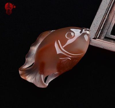 福龍魚(yú)有哪幾種顏色的（福龍魚(yú)什么顏色好看、福龍魚(yú)什么顏色好看、福龍魚(yú)有哪幾種顏色）