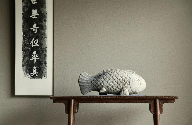 石雕金龍魚擺件圖片大全