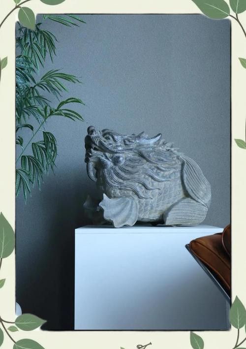 石雕金龍魚擺件圖片大全