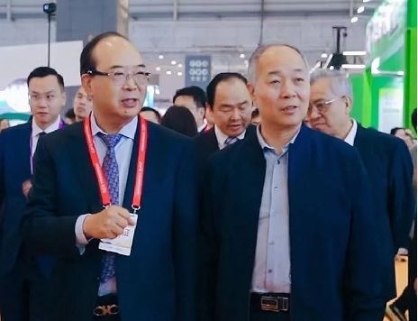 金龍魚的來源和歷史：金龍魚品牌的市場策略 金龍魚的來源和歷史：金龍魚品牌的市場策略 龍魚百科 第4張