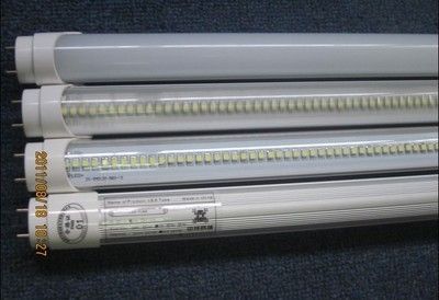 龍魚燈led和燈管哪個好：節能燈龍魚燈led燈和燈管都有各自的優缺點