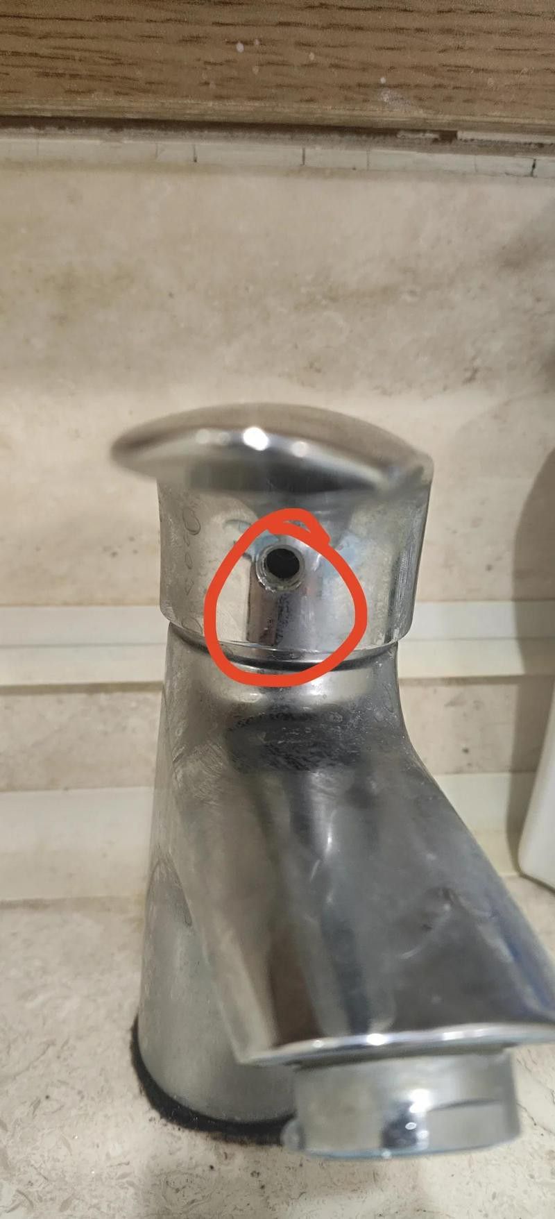如何判斷龍頭把手是否松動？
