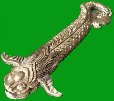 龍魚配飾寓意（招財(cái)進(jìn)寶,地位的象征,延伸到配飾上則是保平安））