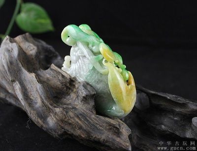 翡翠龍魚擺件(翡翠風(fēng)水魚擺件圖片大全) 龍魚百科 第1張 翡翠龍魚擺件(翡翠風(fēng)水魚擺件圖片大全) 翡翠龍魚擺件(翡翠風(fēng)水魚擺件圖片大全) 龍魚百科 第1張