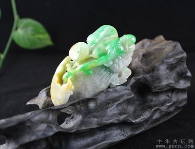 翡翠龍魚擺件(翡翠風(fēng)水魚擺件圖片大全) 龍魚百科 第2張 翡翠龍魚擺件(翡翠風(fēng)水魚擺件圖片大全) 翡翠龍魚擺件(翡翠風(fēng)水魚擺件圖片大全) 龍魚百科 第2張
