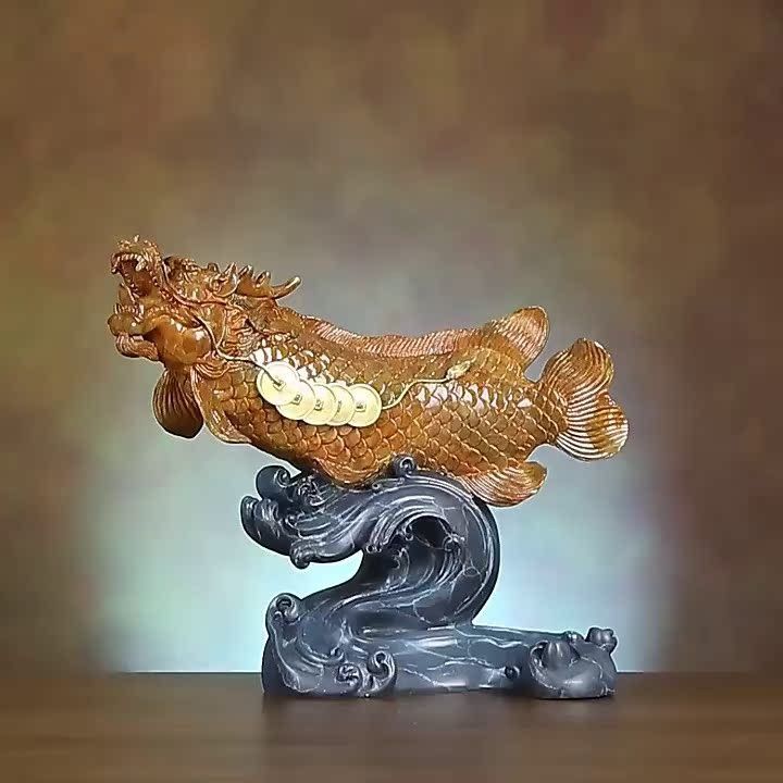 如何挑選高質量的金龍魚工藝品？