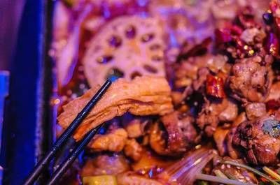龍魚可以吃雞肉嗎：龍魚可以吃雞肉嗎龍魚可以吃雞肉嗎，龍魚可以吃雞肉嗎