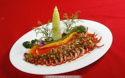 金龍魚吃啥發色：金龍魚吃什么發色 金龍魚吃啥發色：金龍魚吃什么發色 龍魚百科 第1張