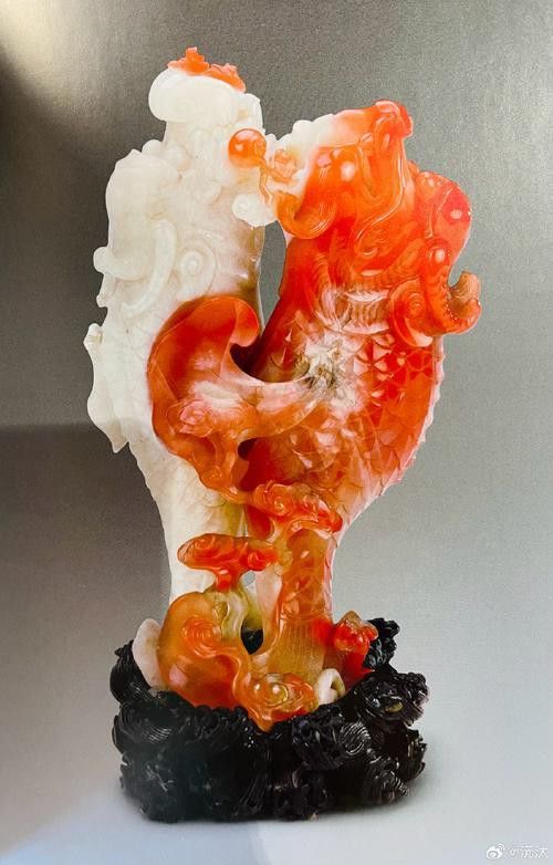 哪種材質的龍頭魚擺件最具有收藏價值?