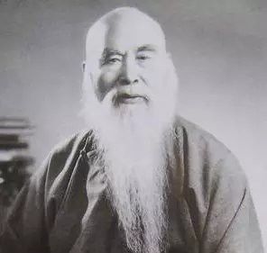 右寫是誰？