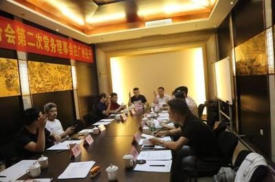 廣州龍魚比賽特殊組隊是什么：廣州龍魚比賽是一個專業且盛大的賽事