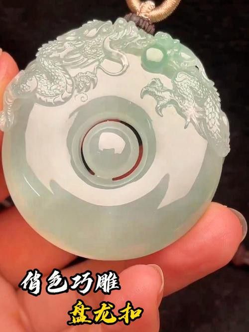 哪種材質的龍魚扣最保值？
