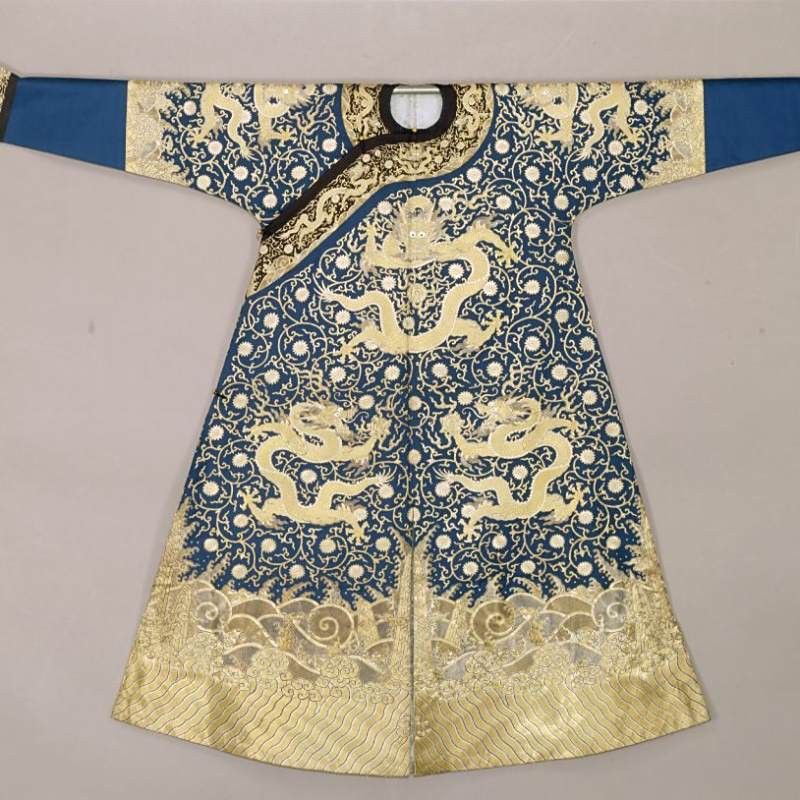 藍(lán)底金龍紋樣有哪些變種？ 藍(lán)底金龍紋樣有哪些變種？ 龍魚百科 第3張