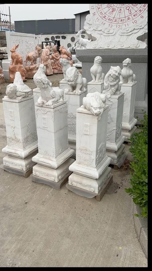 有哪些著名的九子龍雕塑作品？ 有哪些著名的九子龍雕塑作品？ 龍魚百科 第11張