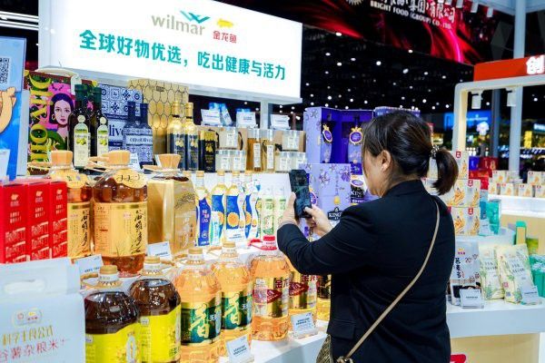 金龍魚的產品出口嗎