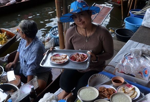 龍魚缸怎么清洗污垢(魚缸刮刀使用技巧) 龍魚百科 第3張 龍魚缸怎么清洗污垢(魚缸刮刀使用技巧) 龍魚缸怎么清洗污垢(魚缸刮刀使用技巧) 龍魚百科 第3張