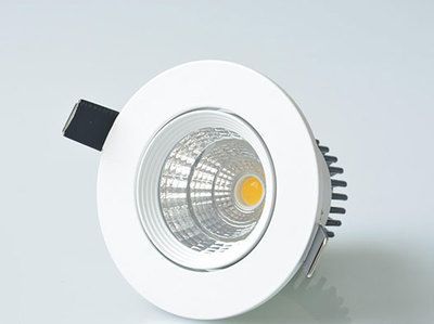 led燈對龍魚發色作用：led燈光對龍魚發色的作用 led燈對龍魚發色作用：led燈光對龍魚發色的作用 龍魚百科 第3張