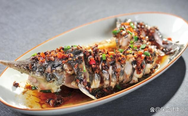清蒸鱘龍魚圖片高清