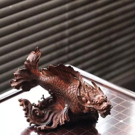推薦一些龍魚雕刻的精品作品