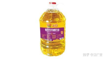 龍魚可以喂紅蟲嗎，如何自制龍魚紅蟲飼料，紅蟲與其他飼料搭配比例