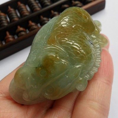 翡翠藍金龍魚值錢嗎：翡翠藍金龍魚值錢嗎？